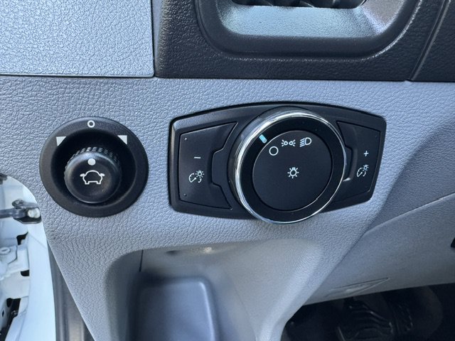 Used 2018 Ford Transit 150 XL RWD image 14