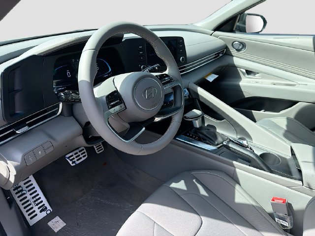 Certified 2026 Hyundai Elantra Sport FWD image 10