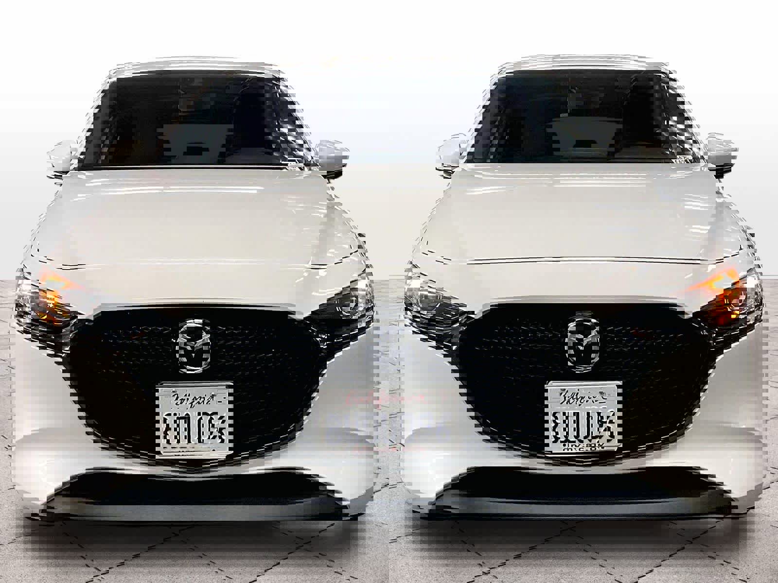 Used 2020 MAZDA MAZDA3 Hatchback image 3