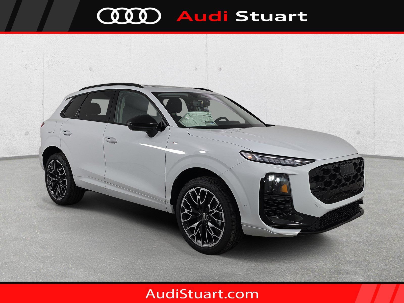 New 2026 Audi Q3 quattro 2.0T AWD/4WD 360° Tour