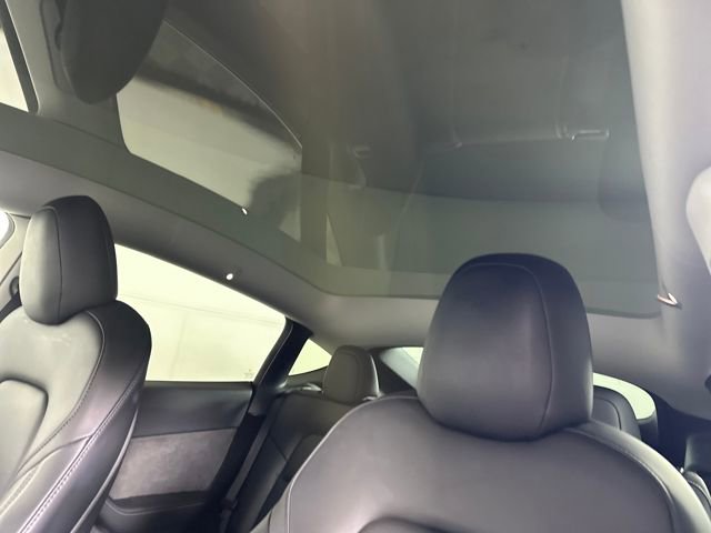 Used 2023 Tesla Model Y Long Range image 12