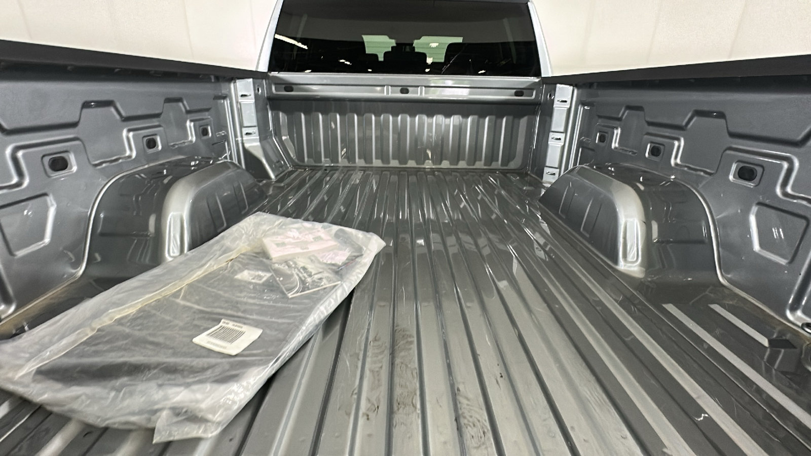 New 2026 GMC Sierra 1500 SLE AWD/4WD image 32