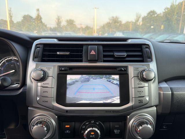 Used 2018 Toyota 4Runner SR5 Premium AWD/4WD image 27