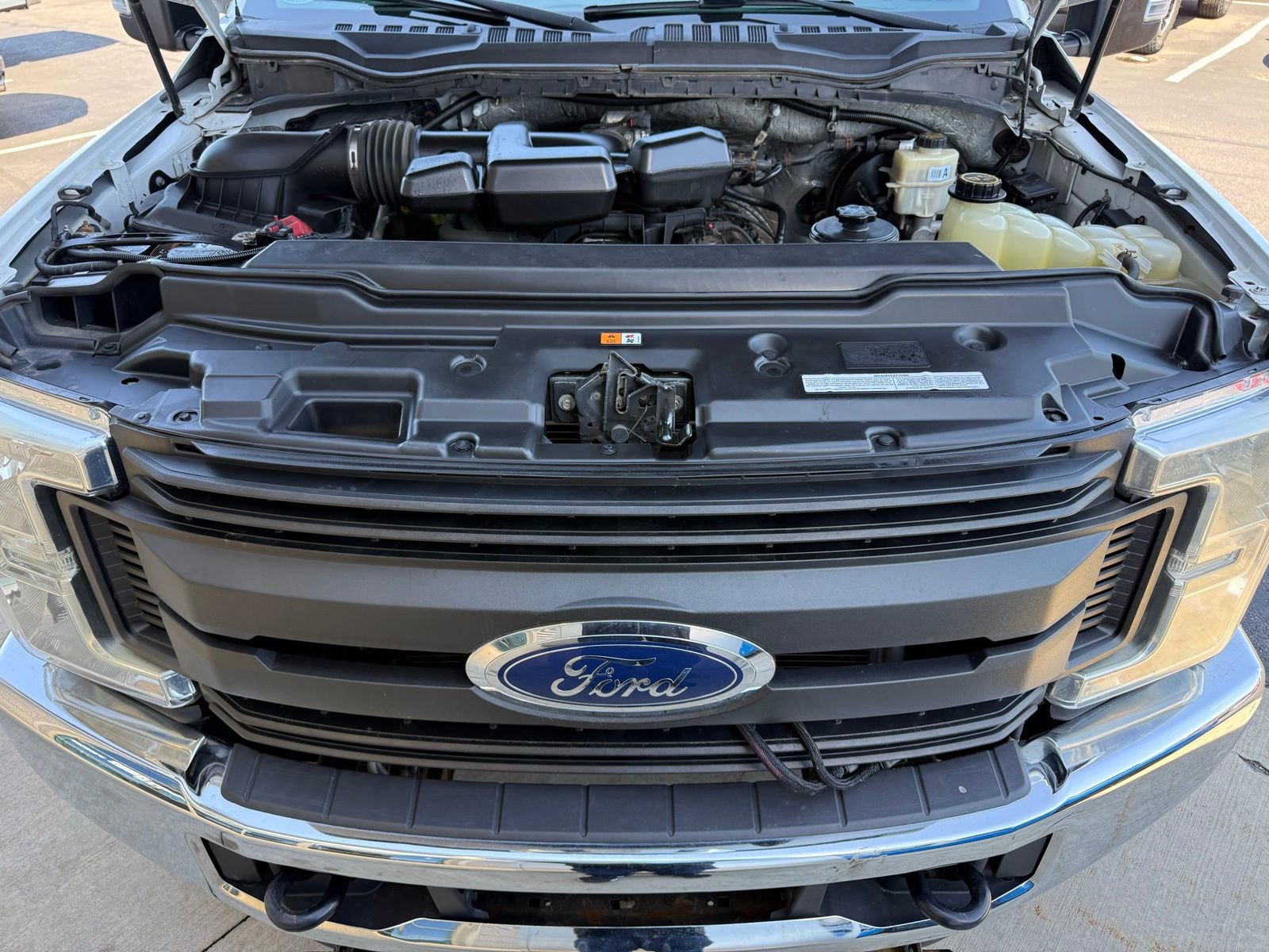 Used 2017 Ford F250 XL w/ Power Equipment Group image 28