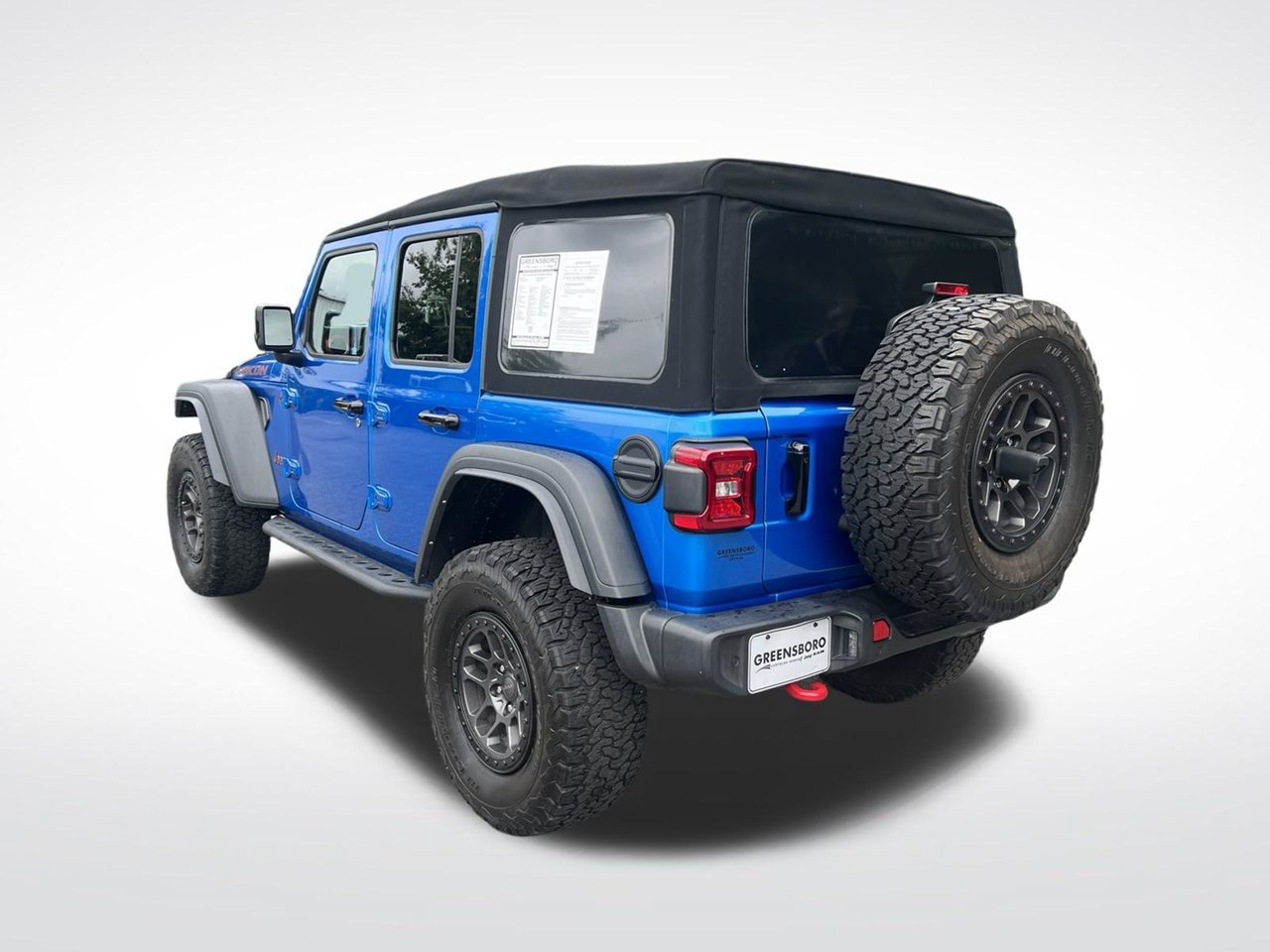 Used 2022 Jeep Wrangler Unlimited Rubicon w/ Xtreme Recon 35" Tire Package AWD/4WD image 6