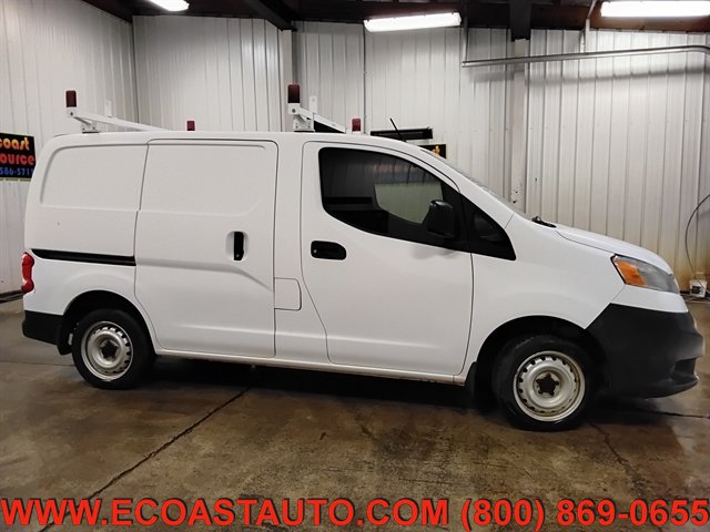Used 2017 Nissan NV200 S w/ Cruise Control Package FWD image 2