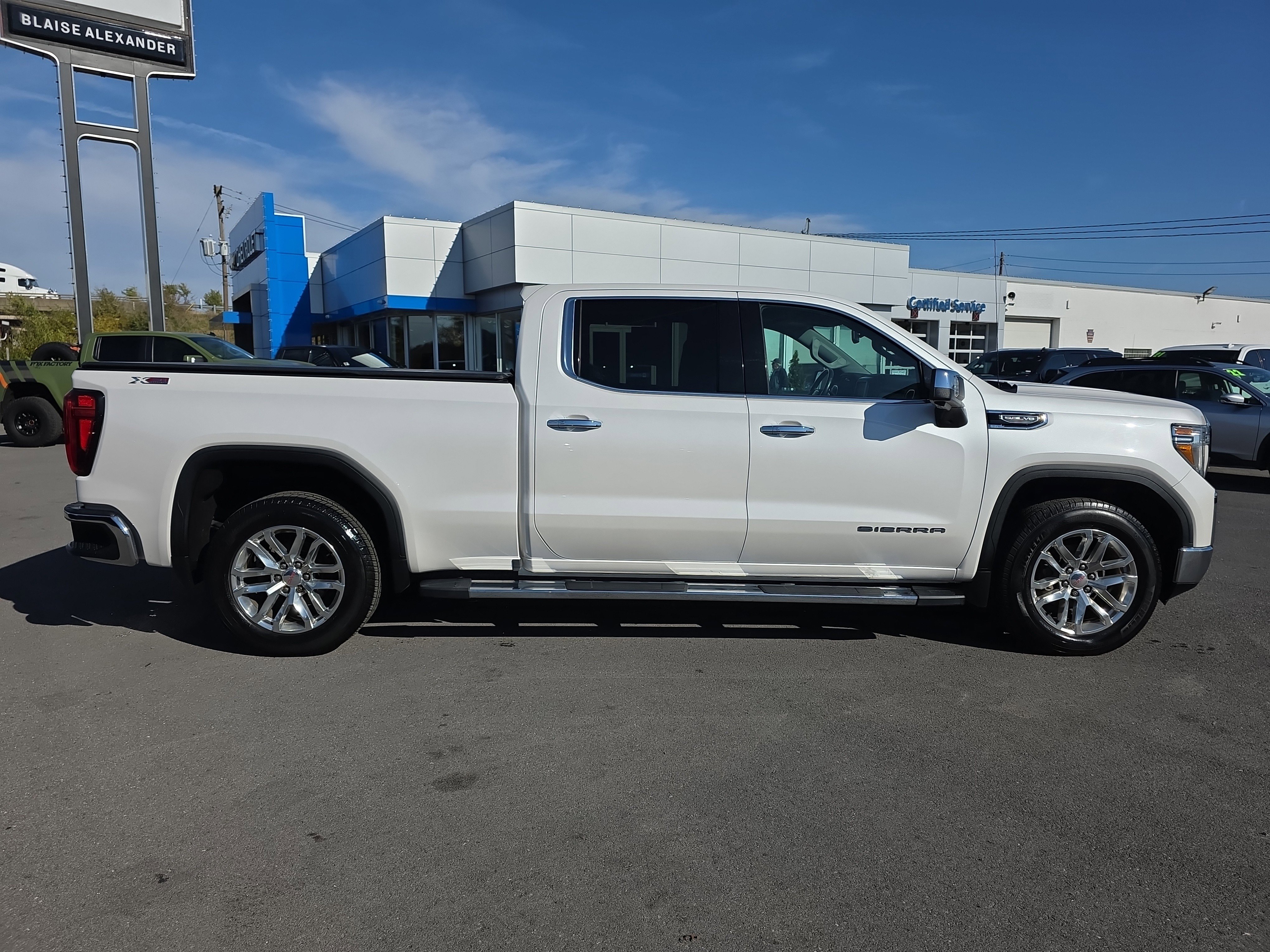 Used 2019 GMC Sierra 1500 SLT w/ SLT Premium Plus Package video 2