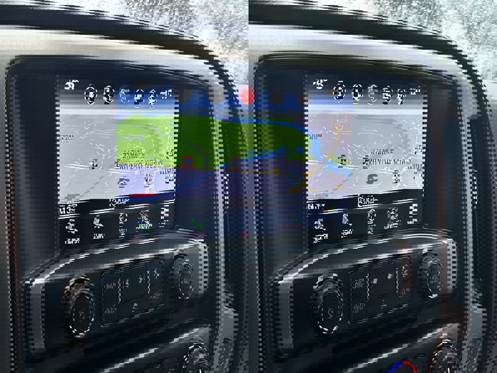 Used 2016 GMC Sierra 2500 Denali w/ Duramax Plus Package image 17