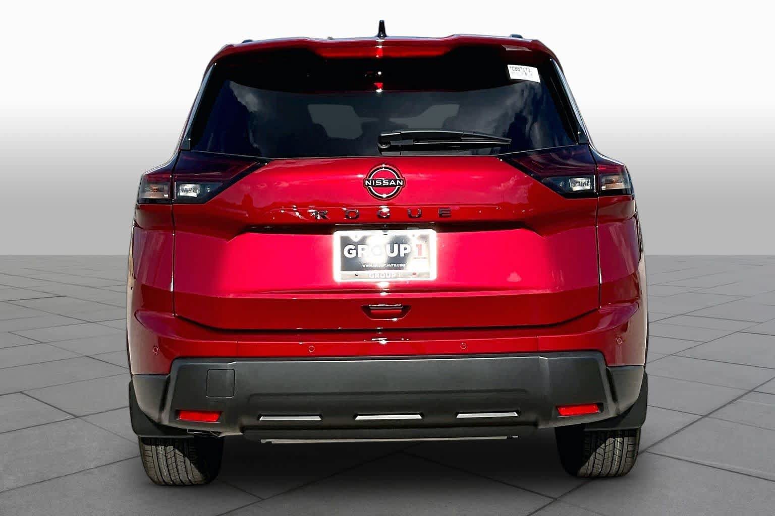 New 2026 Nissan Rogue Dark Armor FWD image 4