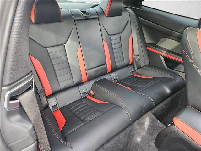 Used 2025 BMW 440i xDrive Coupe w/ Premium Package image 18