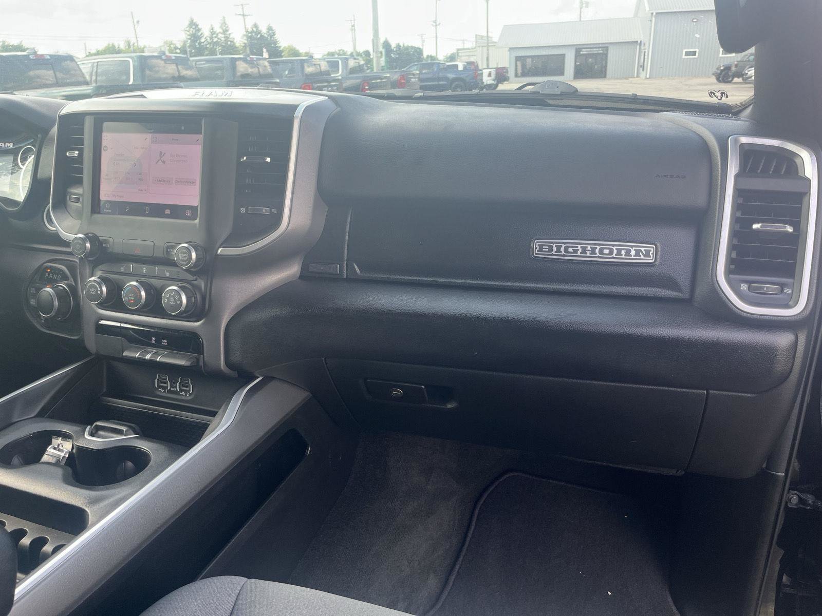 Used 2023 RAM 1500 Big Horn AWD/4WD image 38