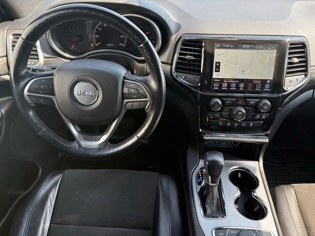 Used 2021 Jeep Grand Cherokee Altitude AWD/4WD image 3