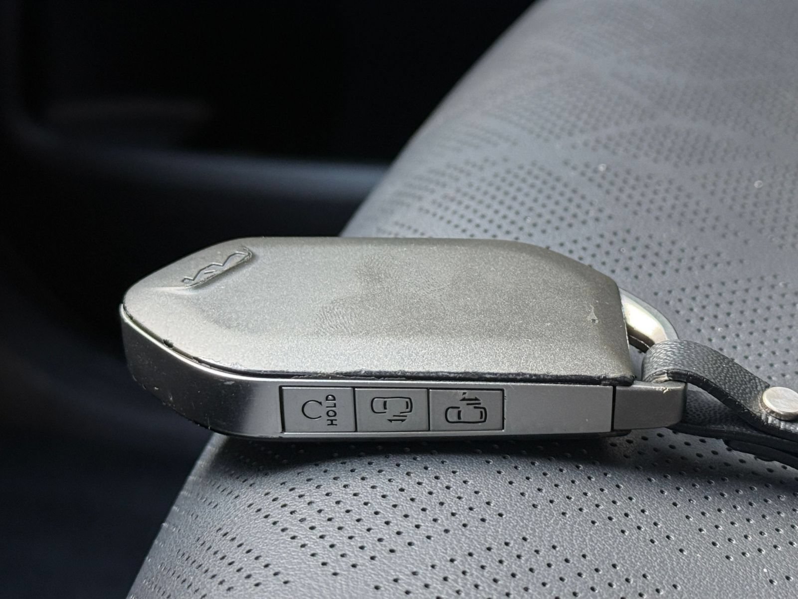 Used 2026 Kia Carnival FWD image 21