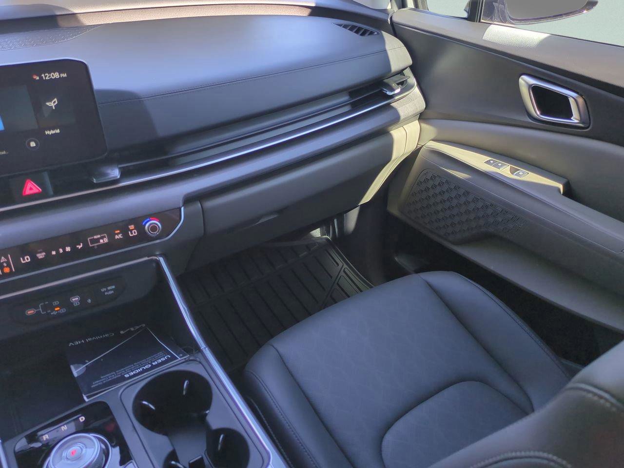 New 2026 Kia Carnival EX image 17