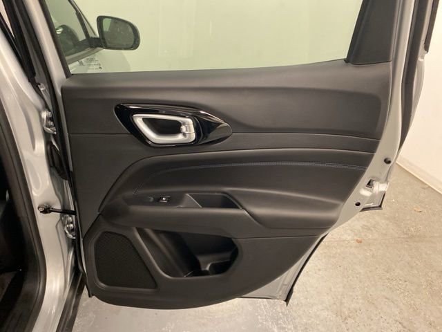 New 2026 Jeep Compass Latitude image 25