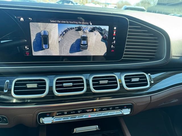 Used 2024 Mercedes-Benz GLS 450 4MATIC image 35