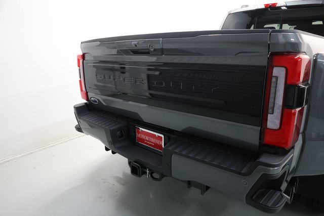 Used 2025 Ford F450 Platinum w/ FX4 Off-Road Package image 74