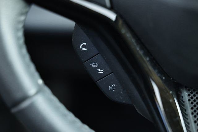 Used 2021 Honda HR-V EX-L image 35