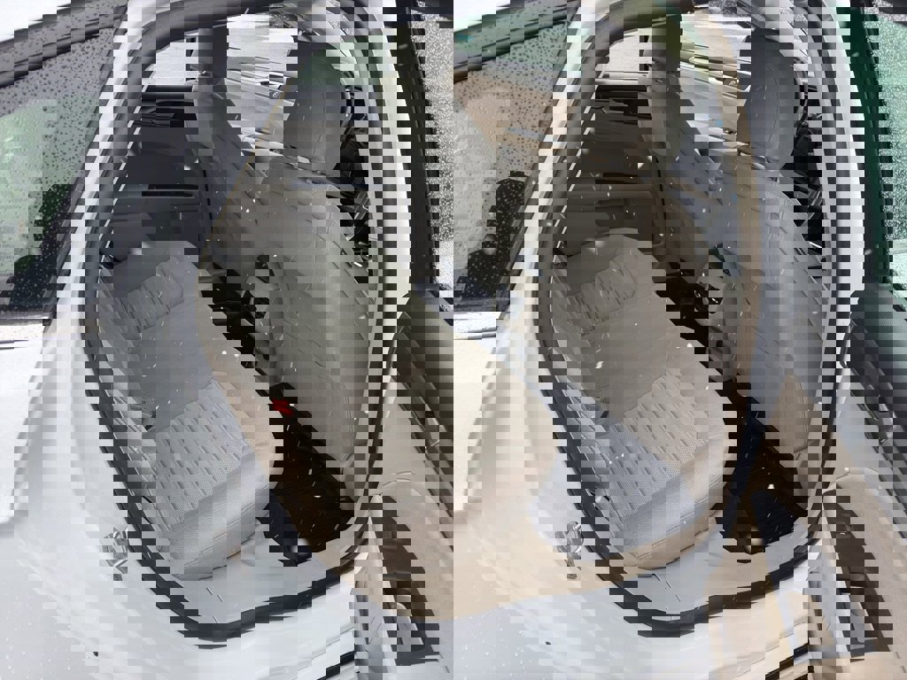 Used 2019 Ford Fusion SE image 21