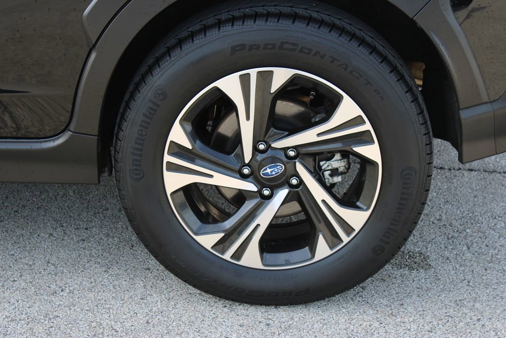 Certified 2024 Subaru Crosstrek 2.0i Premium w/ Crosstrek Mirror Package AWD/4WD image 29