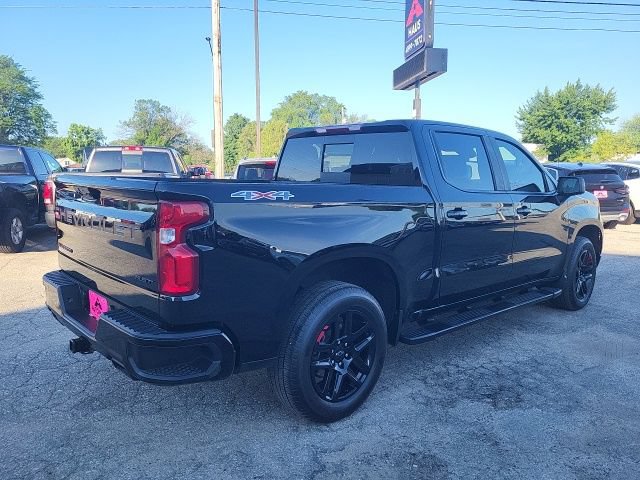 Used 2023 Chevrolet Silverado 1500 RST w/ Redline Edition AWD/4WD image 6