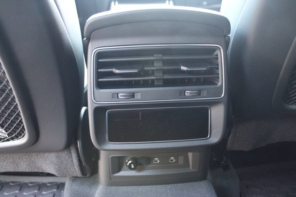 New 2025 Audi Q7 3.0T Premium Plus AWD/4WD image 41