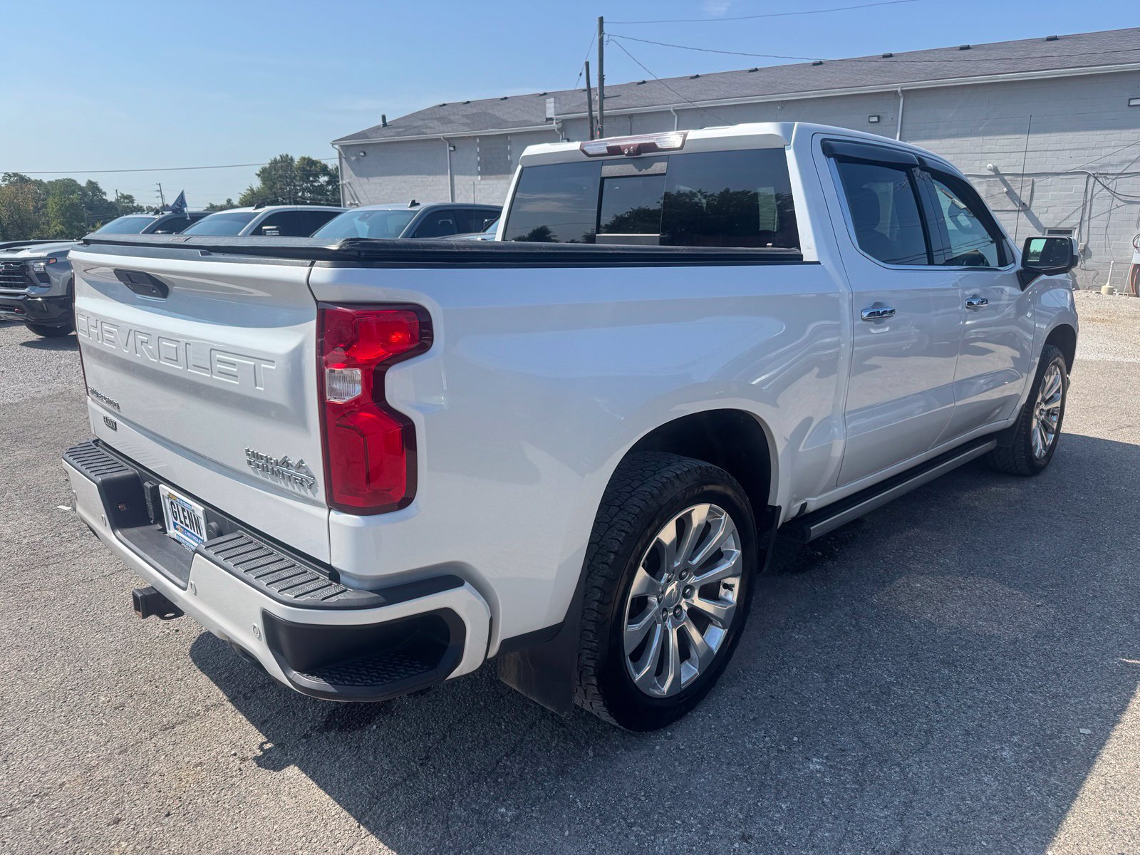 Used 2020 Chevrolet Silverado 1500 High Country w/ Technology Package AWD/4WD image 6