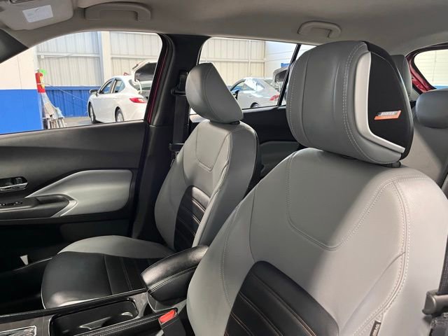 Used 2023 Nissan Kicks SR w/ SR Premium Package image 23