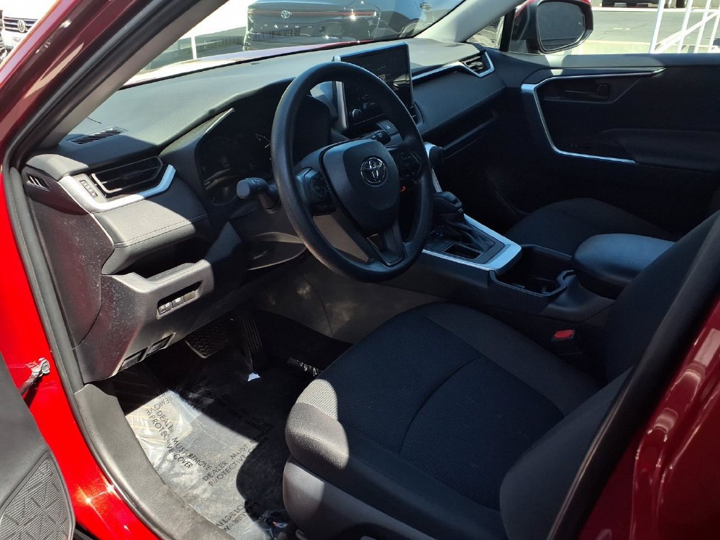 Certified 2025 Toyota RAV4 LE FWD image 18
