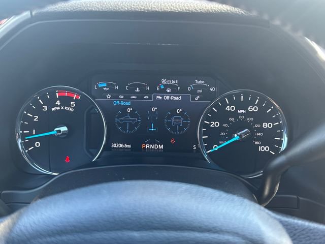 Used 2021 Ford F350 Platinum w/ FX4 Off-Road Package AWD/4WD image 16
