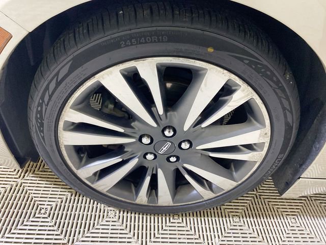 Used 2017 Lincoln MKZ Reserve w/ Climate Package AWD/4WD image 22