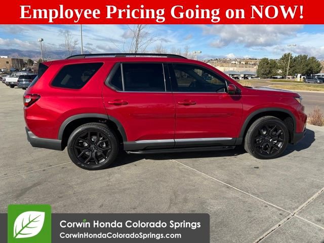 New 2025 Honda Pilot Touring image 11