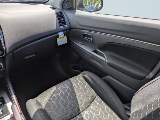 New 2026 Mitsubishi Outlander Sport LE AWD/4WD image 18