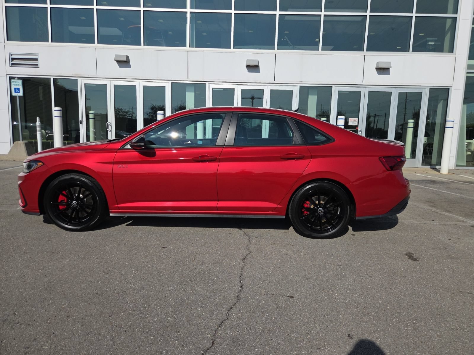 Certified 2025 Volkswagen Jetta GLI Autobahn FWD image 10