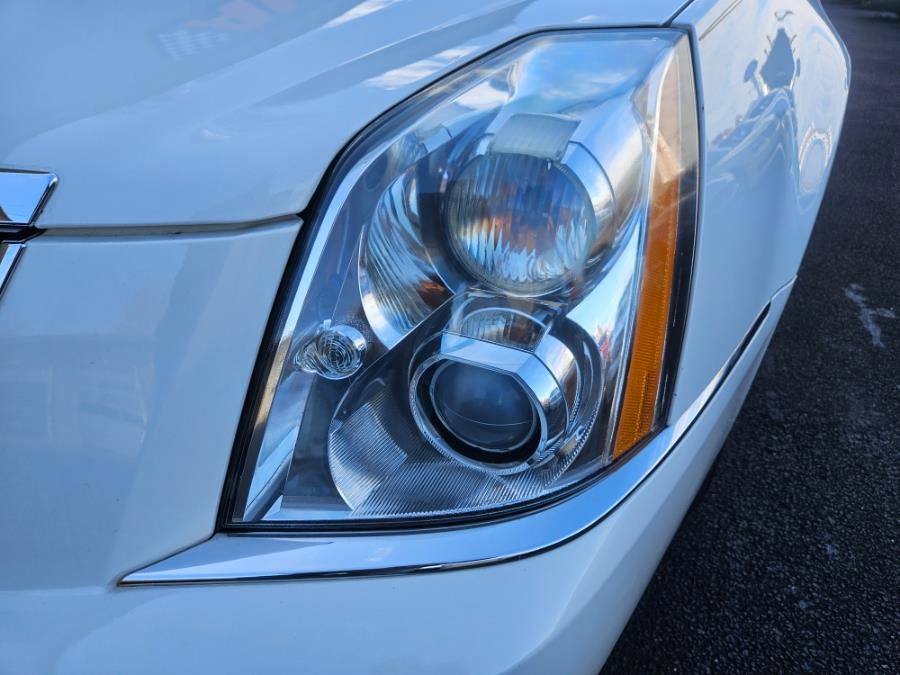 Used 2010 Cadillac DTS image 31