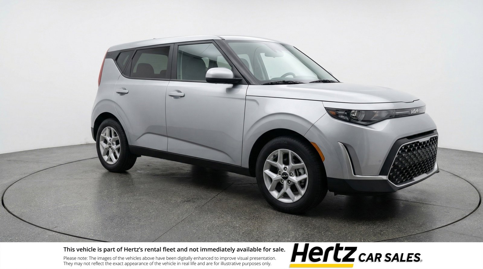 Used 2025 Kia Soul LX w/ LX Technology Package FWD image 1