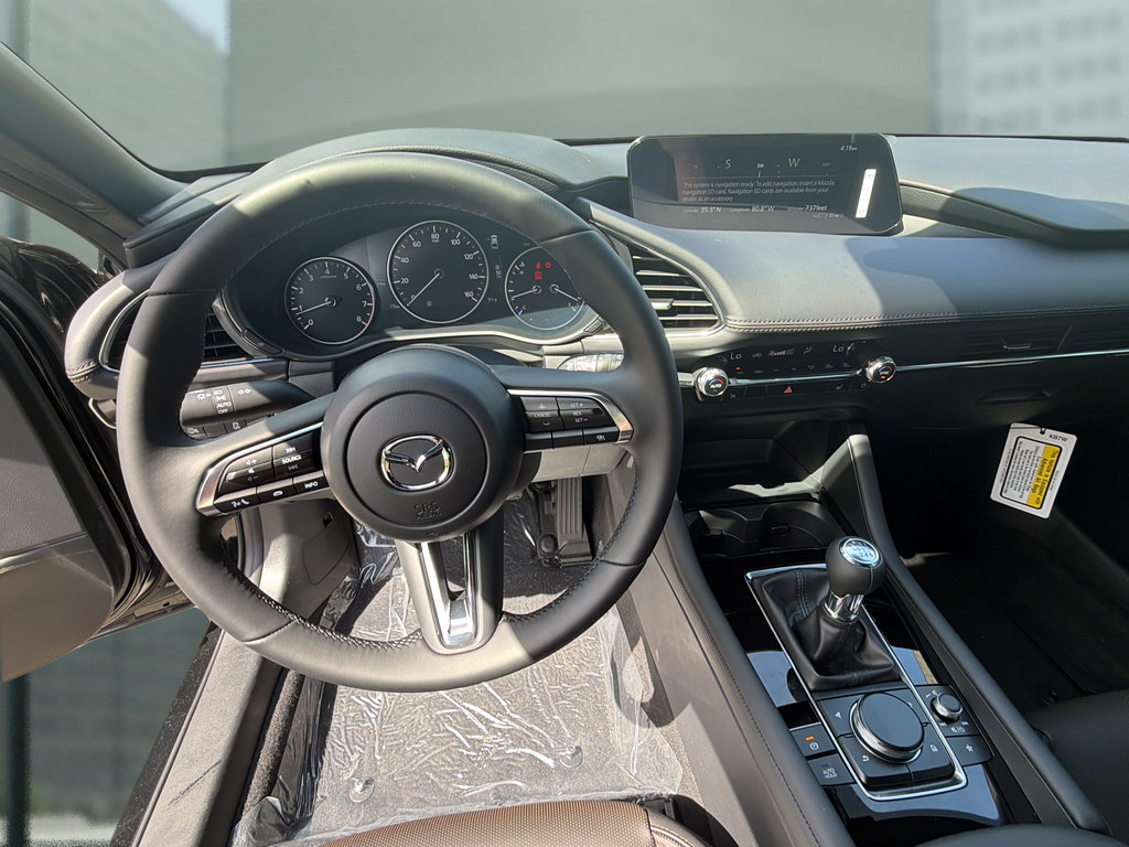 New 2026 MAZDA MAZDA3 2.5 S Hatchback w/ Premium Pkg FWD image 18