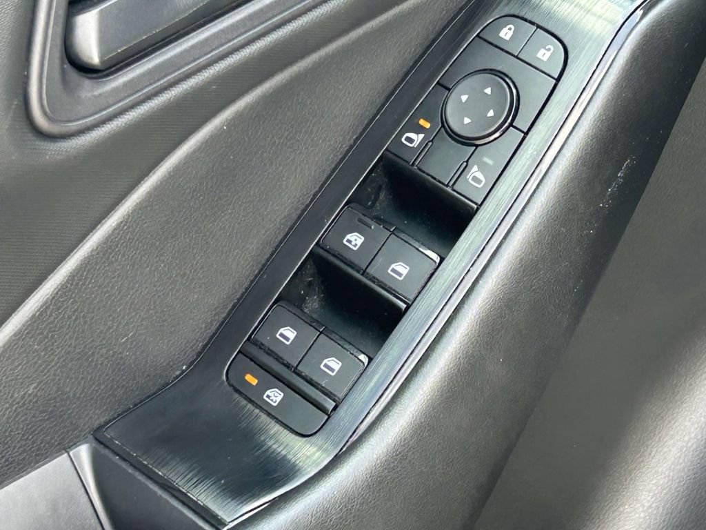 Certified 2024 Nissan Rogue S AWD/4WD image 14