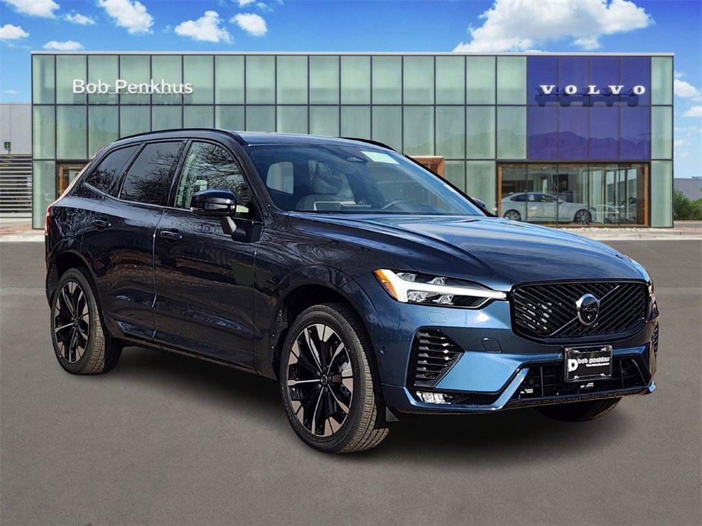 New 2026 Volvo XC60 B5 Plus w/ Protection Package Premier