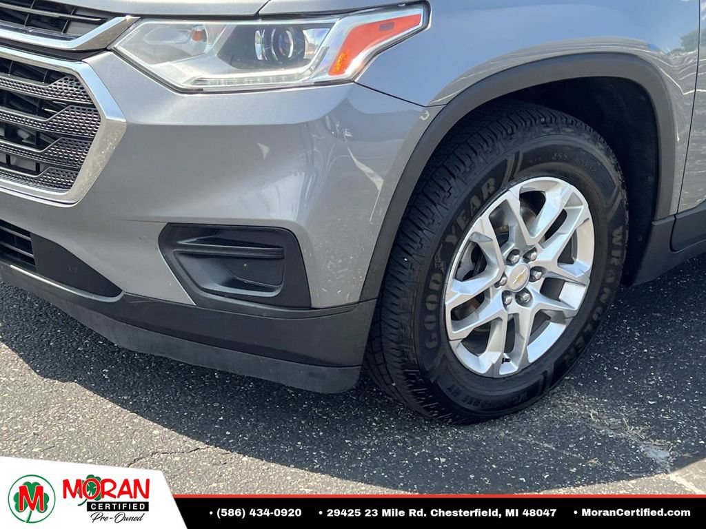 Used 2019 Chevrolet Traverse LS AWD/4WD image 8