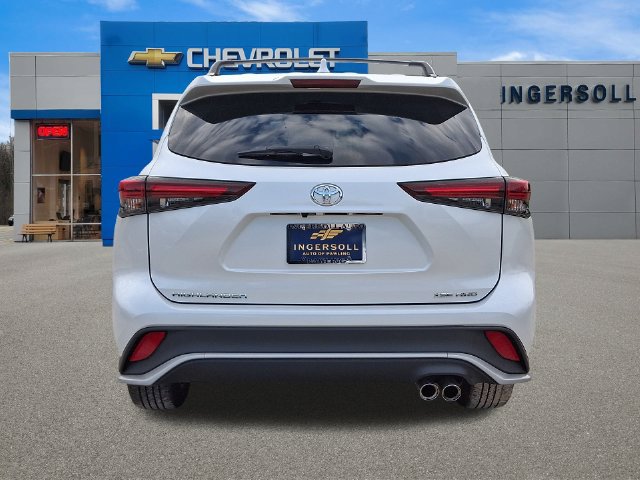 Used 2024 Toyota Highlander XSE AWD/4WD image 24