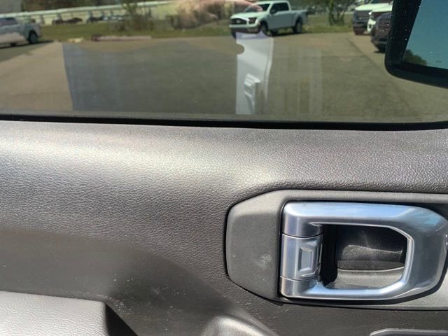 Used 2024 Jeep Wrangler Sport S image 11