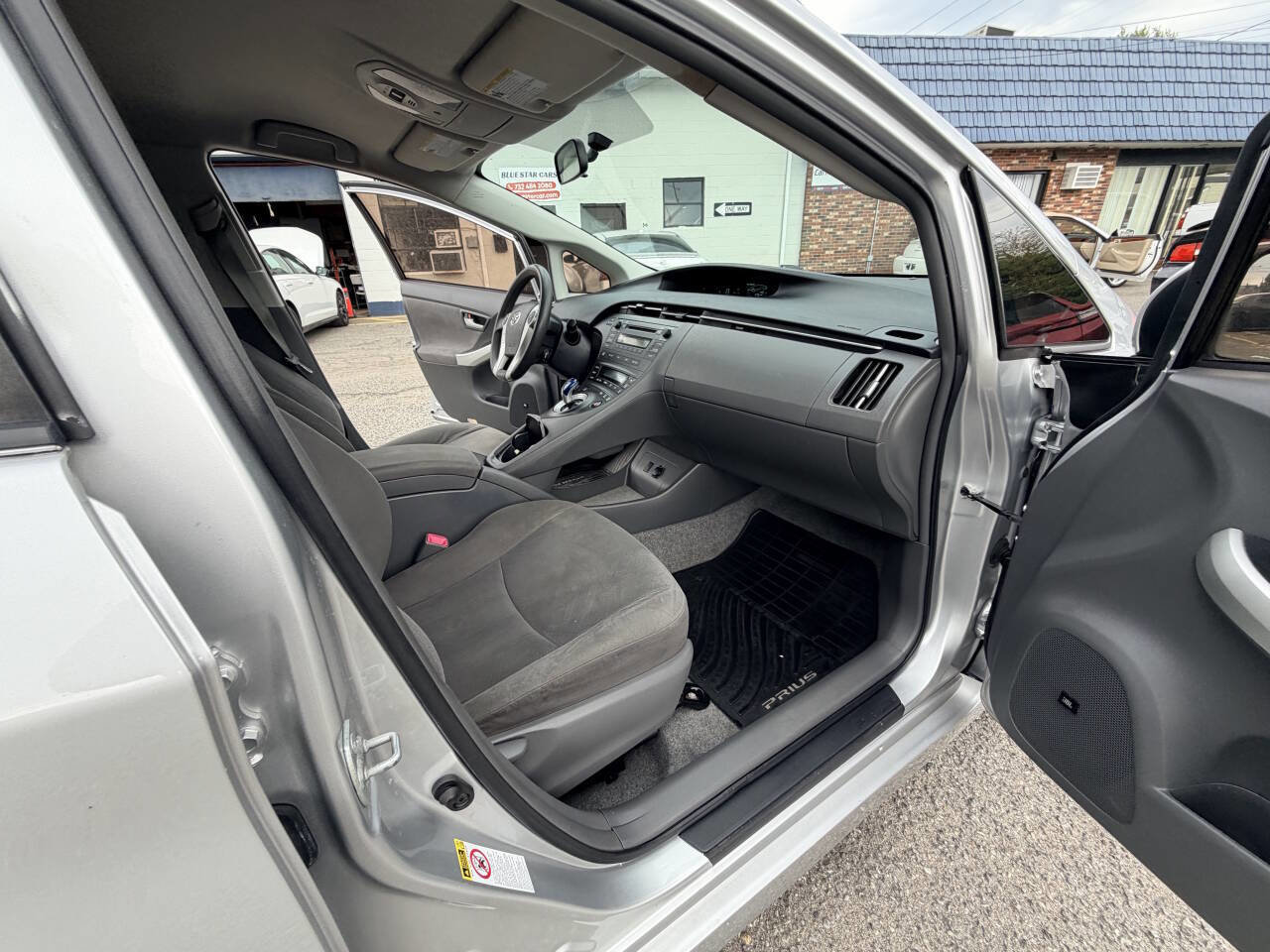 Used 2011 Toyota Prius Three FWD image 49