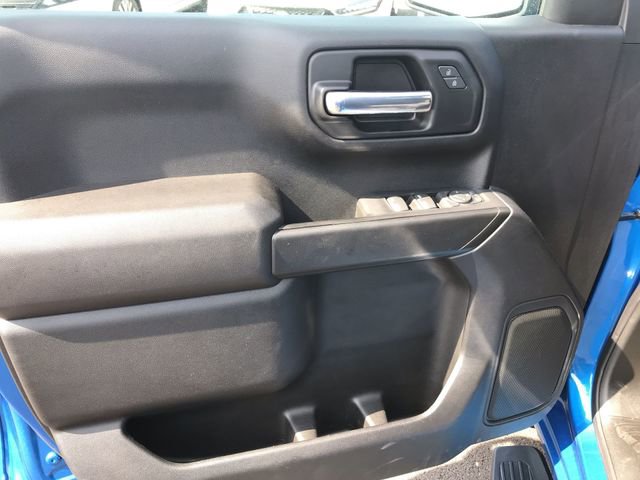 Used 2022 Chevrolet Silverado 1500 Custom AWD/4WD image 13