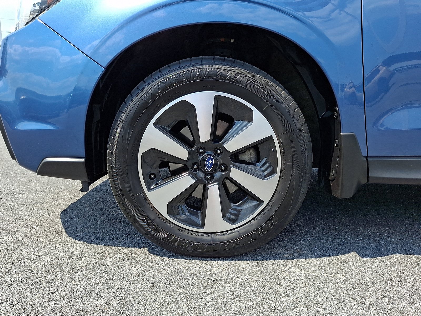 Used 2017 Subaru Forester 2.5i Premium AWD/4WD image 9