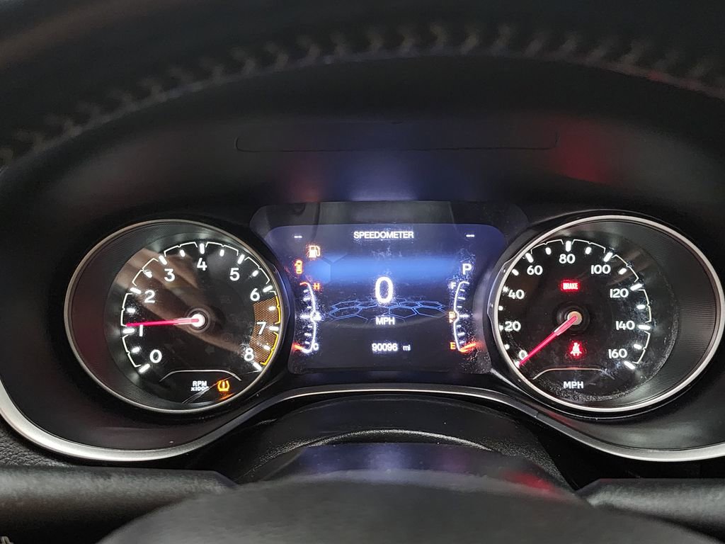 Used 2021 Jeep Compass Latitude FWD image 15