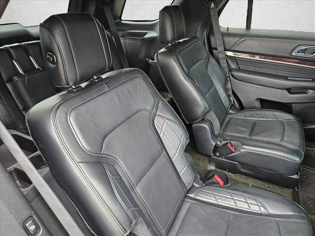 Used 2016 Ford Explorer Platinum AWD/4WD image 22