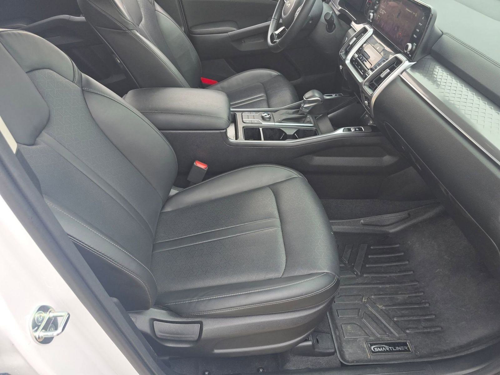 Used 2023 Kia Sorento S w/ Panoramic Sunroof Package image 31