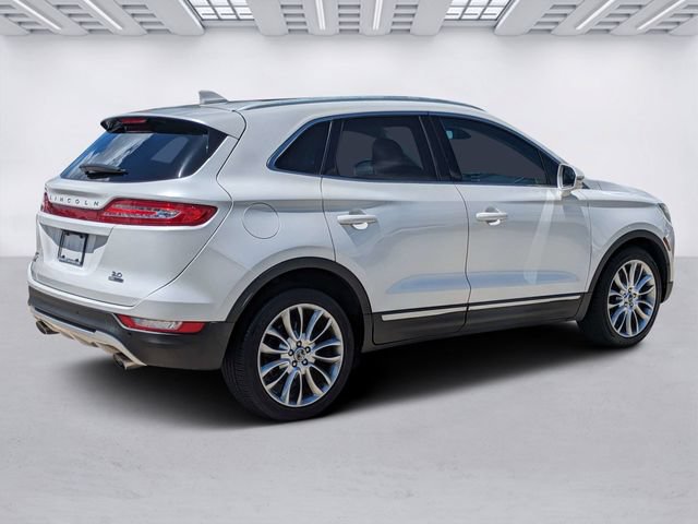 Used 2016 Lincoln MKC Reserve FWD image 4
