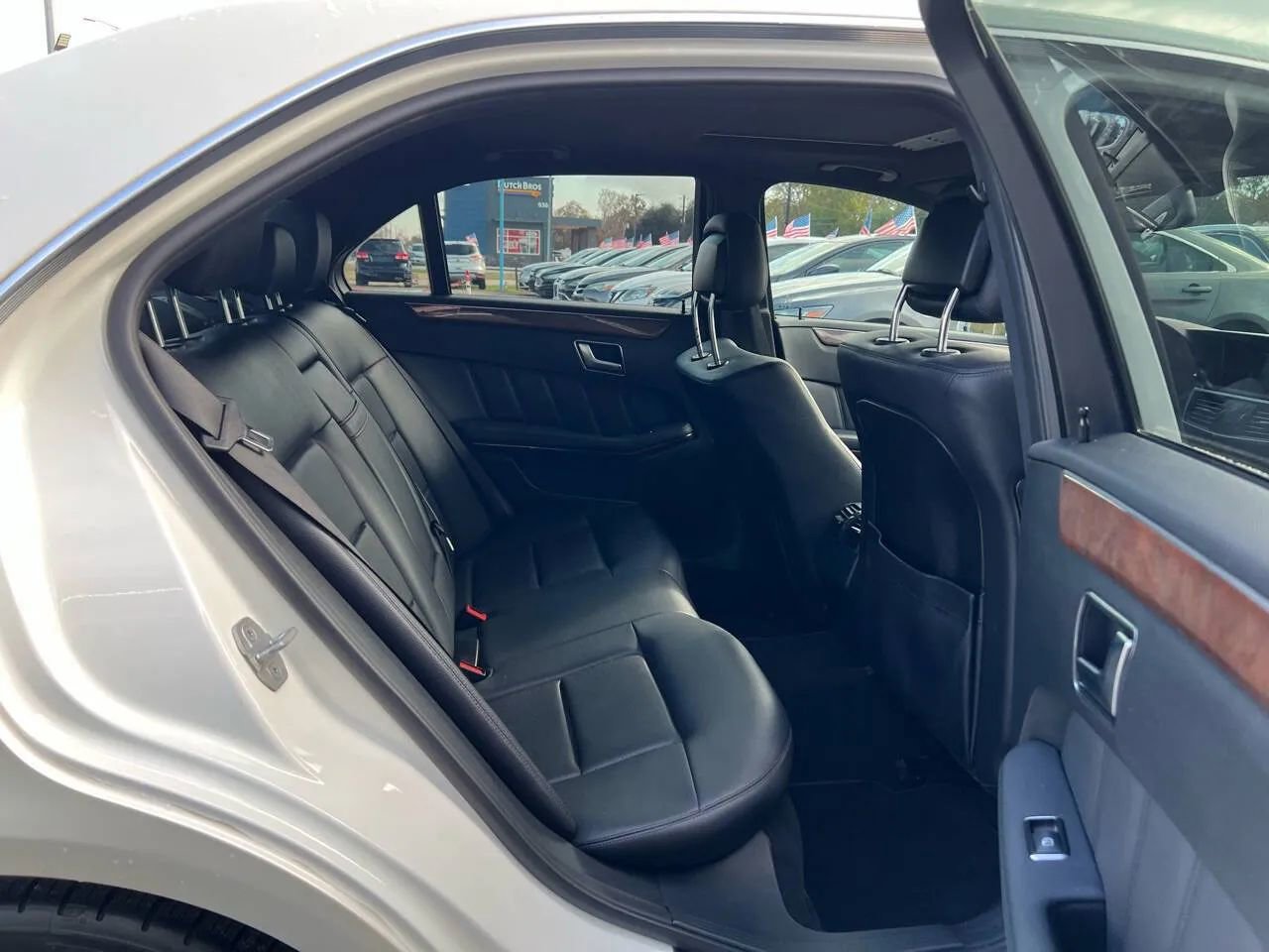 Used 2013 Mercedes-Benz E 350 Sedan image 13